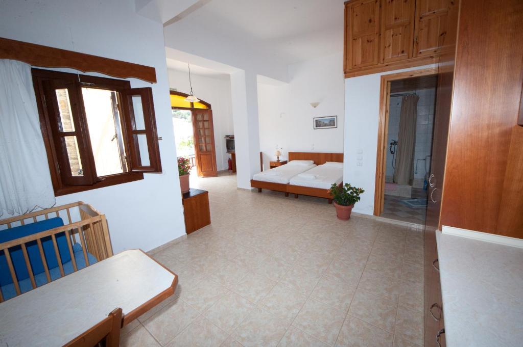 Odyssia Apartment Symi Bagian luar foto
