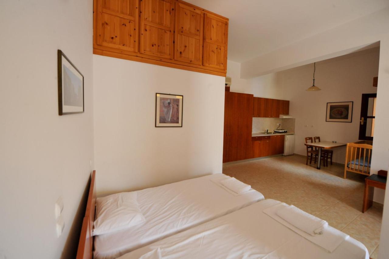 Odyssia Apartment Symi Bagian luar foto